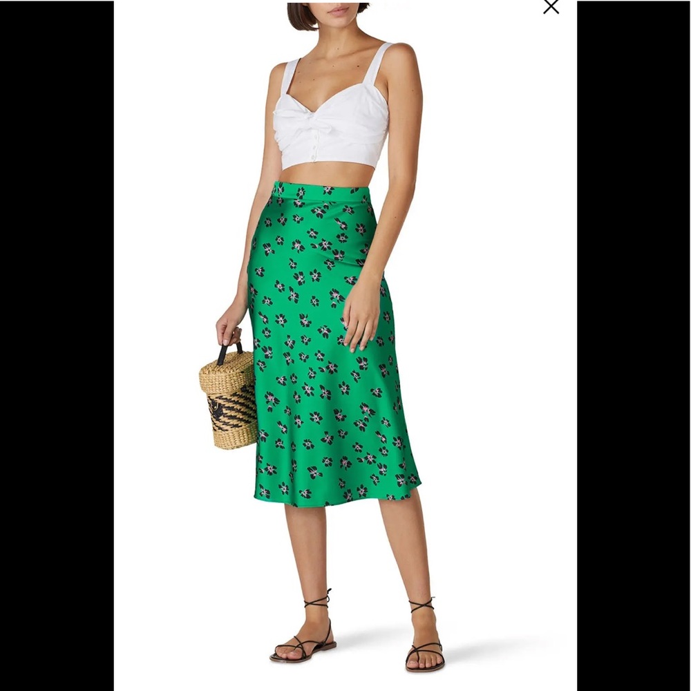 Kourt Shelia skirt size large. AS IS CONDITION